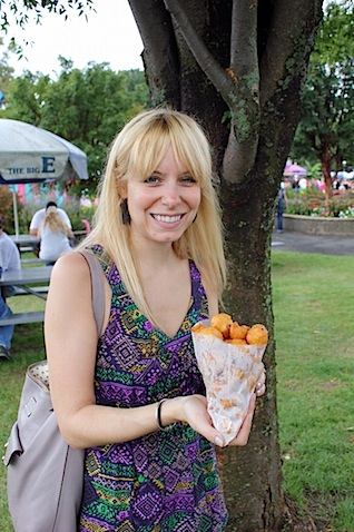 Big-E-Susie-Clam-Fritters.jpg