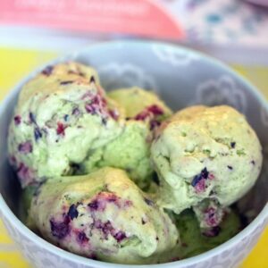Blueberry Kale Ice Cream -- This unique ice cream flavor will blow your mind and convince you that kale in ice cream is a very good idea | wearenotmartha.com