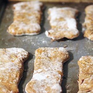 Chicken Dog Treats -- A recipe for homemade treats for dogs packed with whole ingredients | wearenotmartha.com