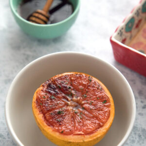 Chili Honey Roasted Grapefruit -- Grapefruit makes the perfect breakfast, dessert, or anytime snack... Especially when it's sprinkled with chili pepper for a kick, and drizzled with honey for some sweetness | wearenotmartha.com