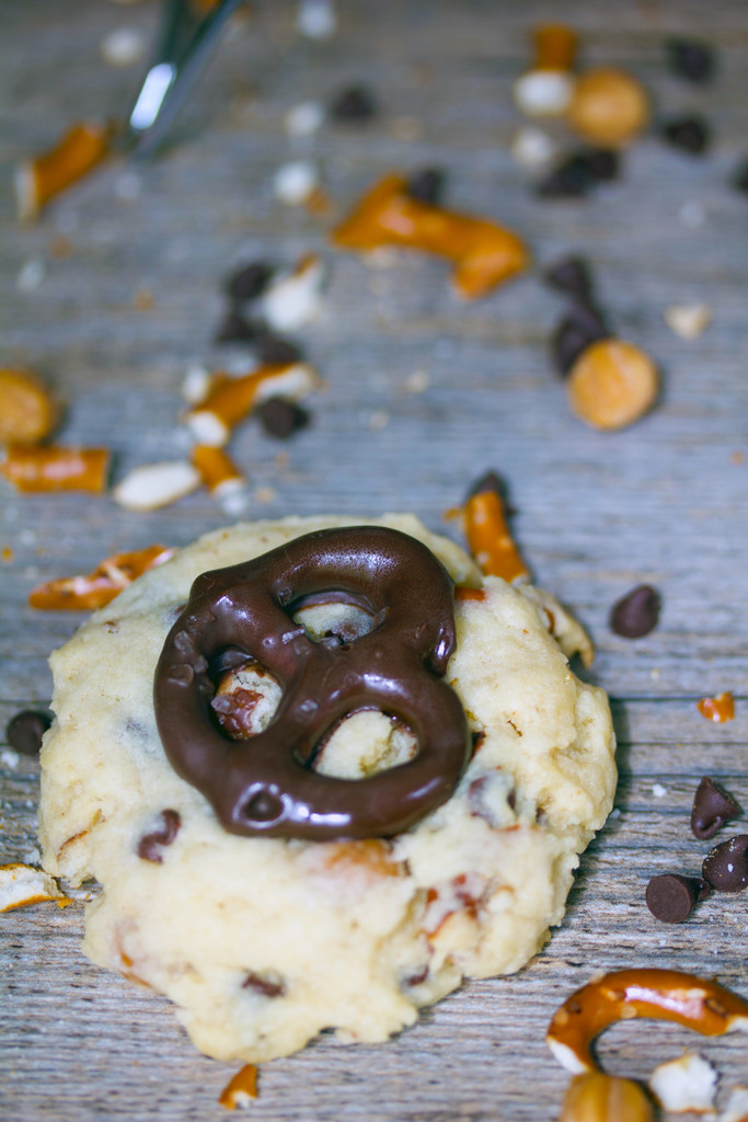 Chocolate-Covered Pretzel and Caramel Cookies