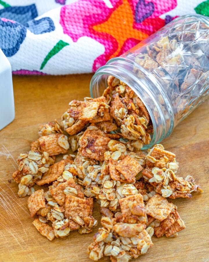 Cinnamon Toast Crunch Granola -- Is it possible to make Cinnamon Toast Crunch cereal even better? Yes! Turn it into granola! This Cinnamon Toast Crunch Granola is packed with sweet cinnamon flavor and lots of healthy oats and nuts | wearenotmartha.com #cinnamontoastcrunch #granolarecipe #cerealrecipes #breakfast