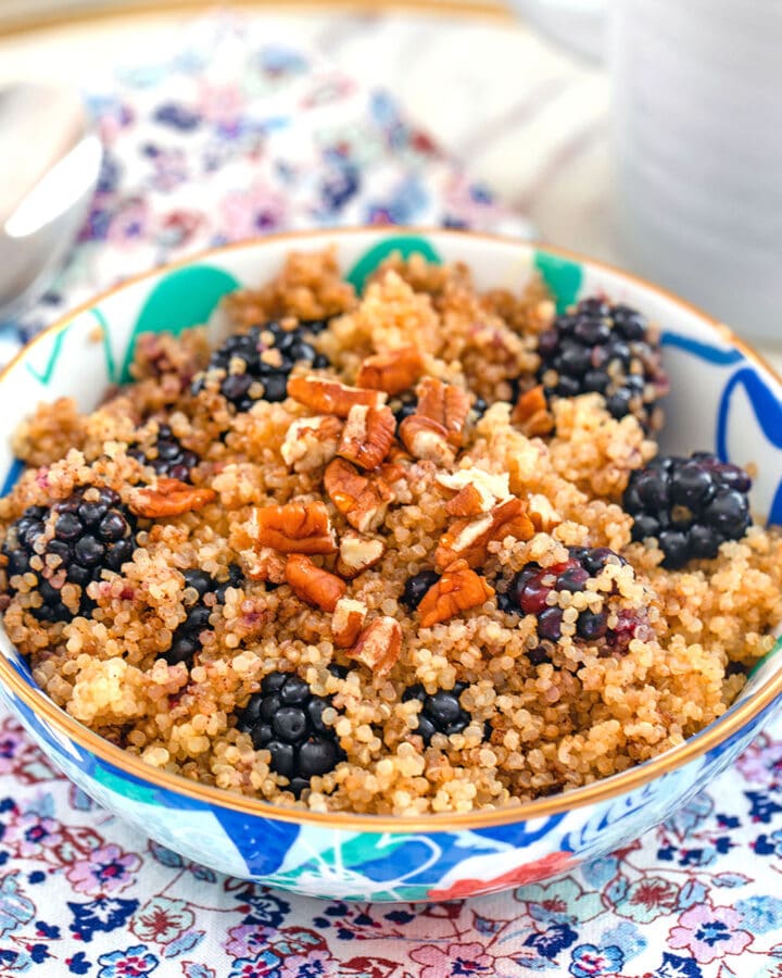 Cinnamon and Blackberry Breakfast Quinoa -- Quinoa for breakfast? It's not as weird as you think! This Cinnamon and Blackberry Breakfast Quinoa will keep you full and satisfied all morning long. Not to mention, it's a delicious way to start your day | wearenotmartha.com