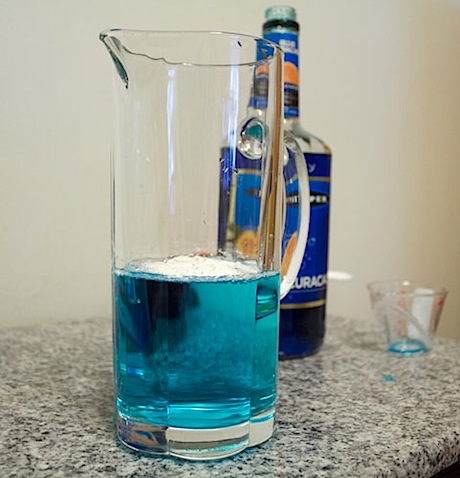 Cocktail-R-Evolution-Gin-Tonic-Blue.jpg