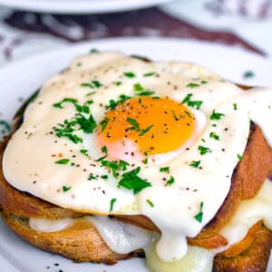 The Croque Madame (AKA grilled ham and cheese sandwich with mornay sauce and egg) is the ultimate breakfast. This Thomas Keller Bouchon version is everything! | wearenotmartha.com