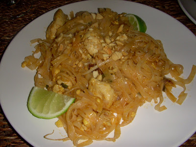 making chicken pad thai