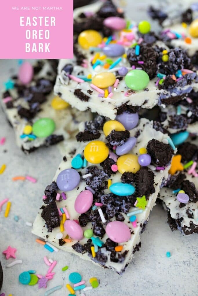 Easter Oreo Bark -- This 4-ingredient Easter Oreo Bark is packed with delicious goodies and so easy to make, you'll find yourself bringing it to all of your springtime parties and gatherings! | wearenotmartha.com #oreo #peepsoreos #oreobark #easter #candy #bark