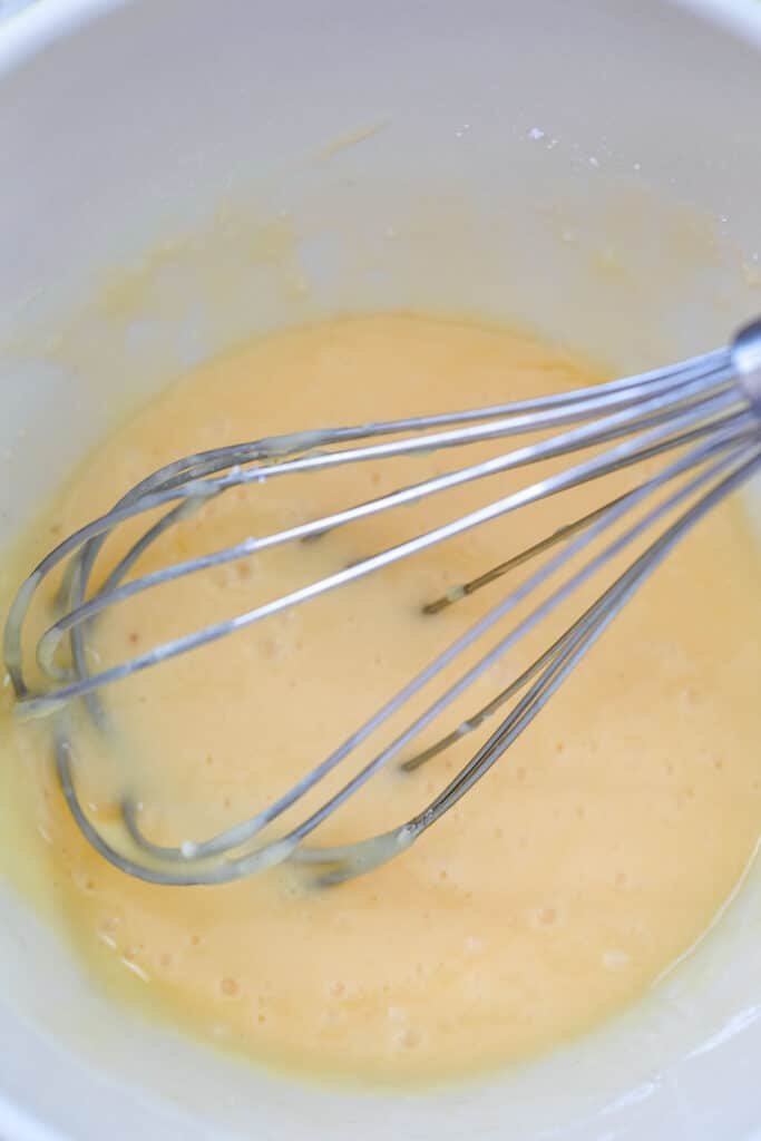 Eggnog glaze in bowl