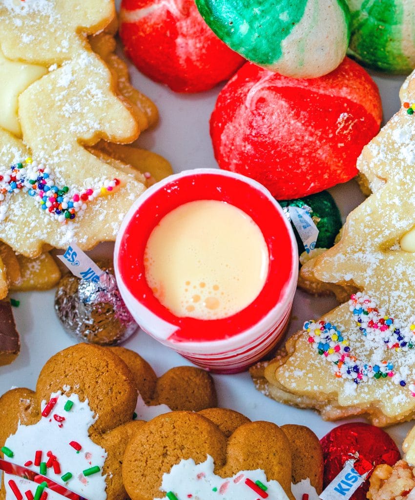 How to Arrange a Holiday Cookie Platter