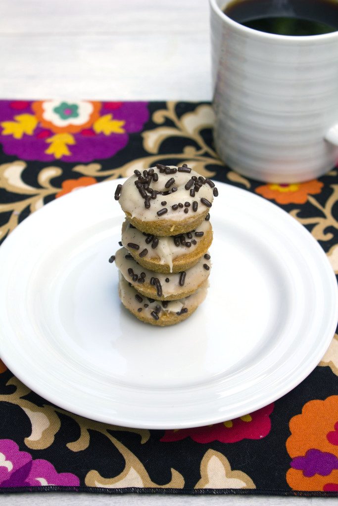 Espresso Doughnuts with Vanilla Sweet Cream Icing -- Mini doughnuts that taste like the Starbucks drink! | wearenotmartha.com