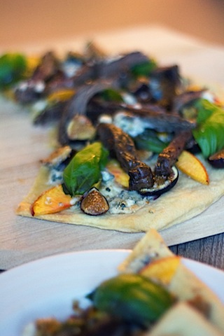 Flank Steak Flatbread 3.jpg