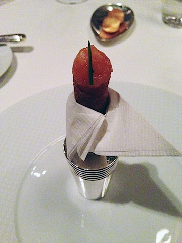 French Laundry- Salmon Tartare Cornets 2.jpg