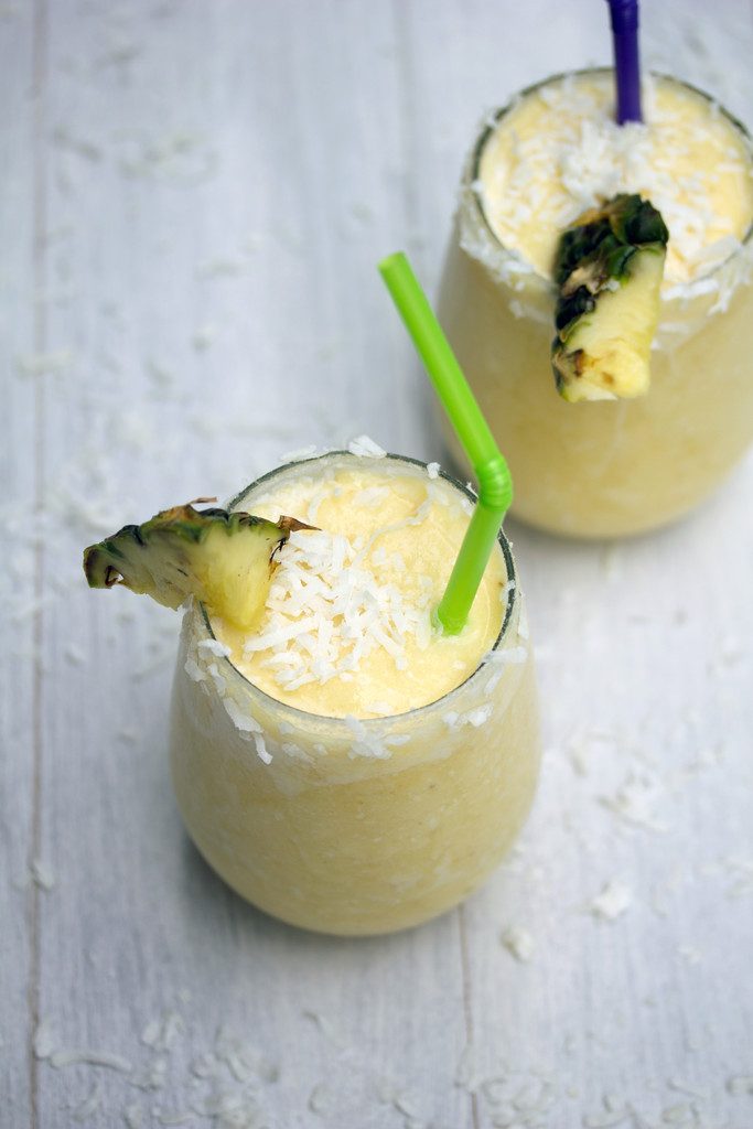 Frozen Pineapple Coconut Margarita -- A frosty summer cocktail with tequila | wearenotmartha.com