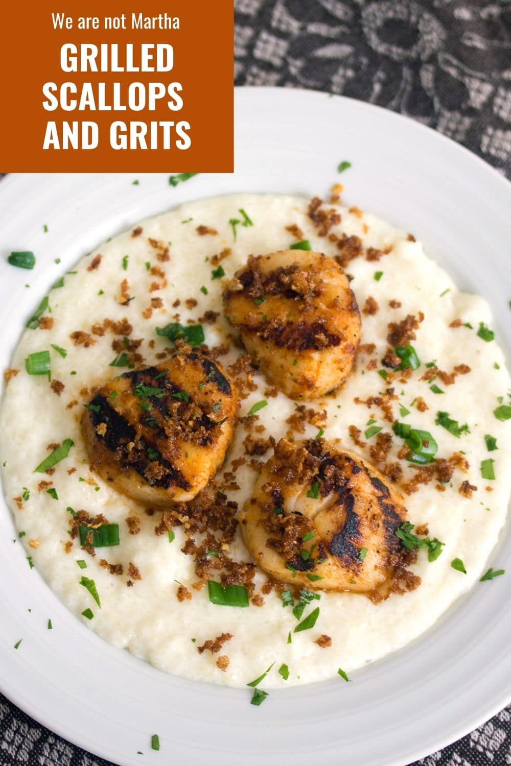 Grilled Scallops and Grits