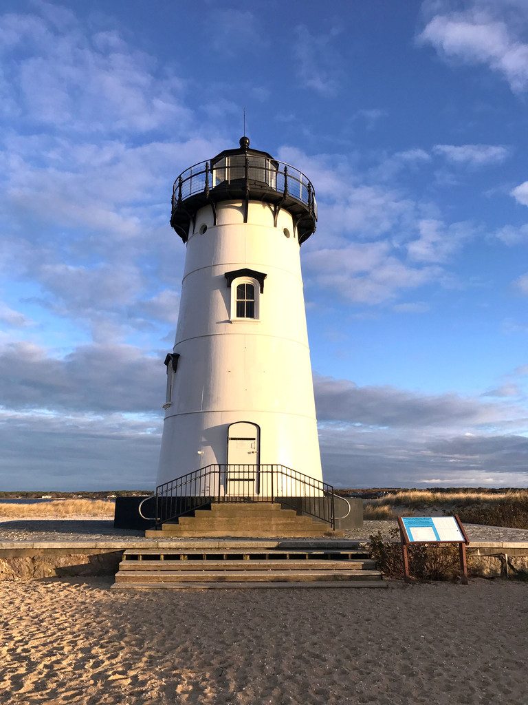 Harbor View Hotel on Martha's Vineyard -- A mini vacation in the off-season | wearenotmartha.com