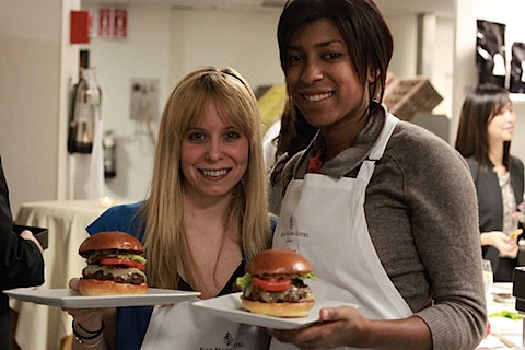 Burger Cooking At The Four Seasons Bristol Lounge