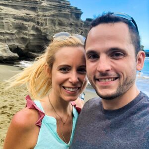 Sues and Chris on Papakolea, the Green Sand Beach in Kona on the Big Island of Hawaii