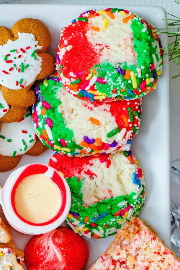 How to Arrange a Holiday Cookie Platter