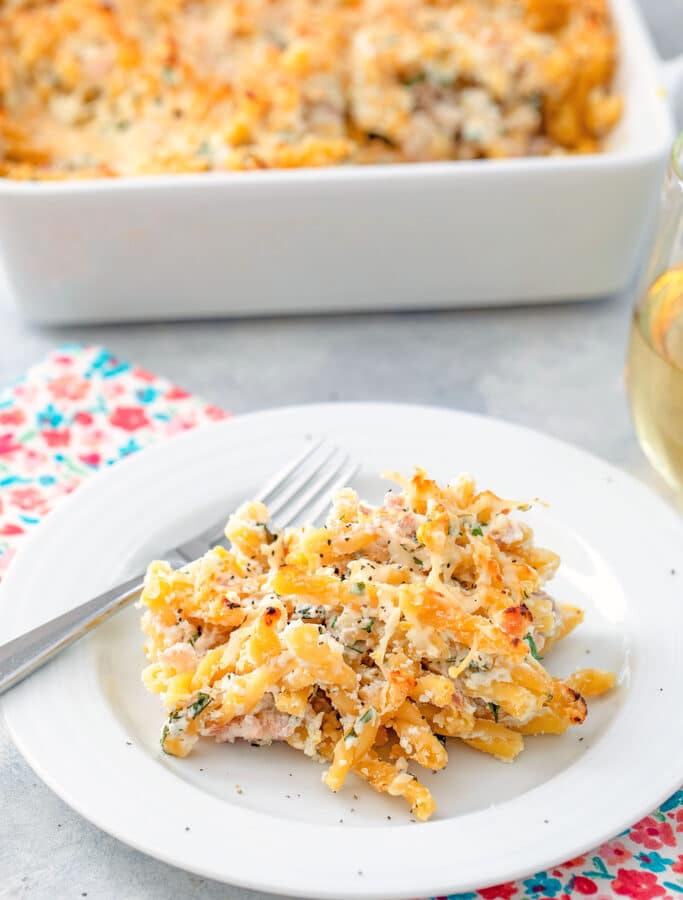 Baked Lemon Ricotta Pasta -- This Lemon Ricotta Pasta is packed with bright spring flavors, but also makes the perfect winter comfort food. Bonus points for the fact this baked pasta is SO easy to make! | wearenotmartha.com