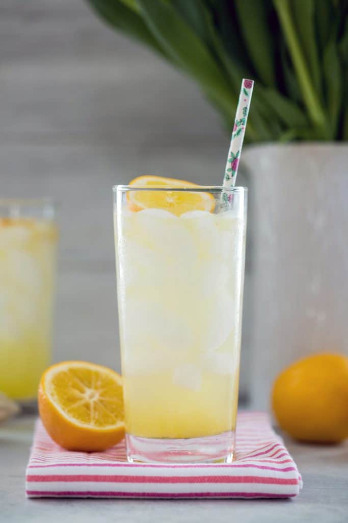 Meyer Lemon Tom Collins -- This twist on the classic Tom Collins drink uses Meyer lemons for a slightly tart, slightly sweet Meyer lemon cocktail you can enjoy all winter long into spring | wearenotmartha.com