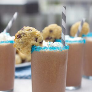 Mini milkshakes are cute, but Mini Cookie Milkshakes are cuter! And they're perfect for wedding showers, baby showers, or any other party or festive event.
