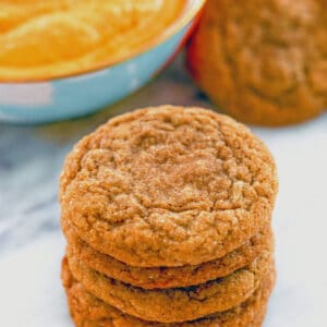 Molasses Ginger Cookies -- These Molasses Ginger Cookies are perfectly soft and chewy and packed with fall flavor. If you love Starbucks' molasses cookies, you'll love these, too! | wearenotmartha.com