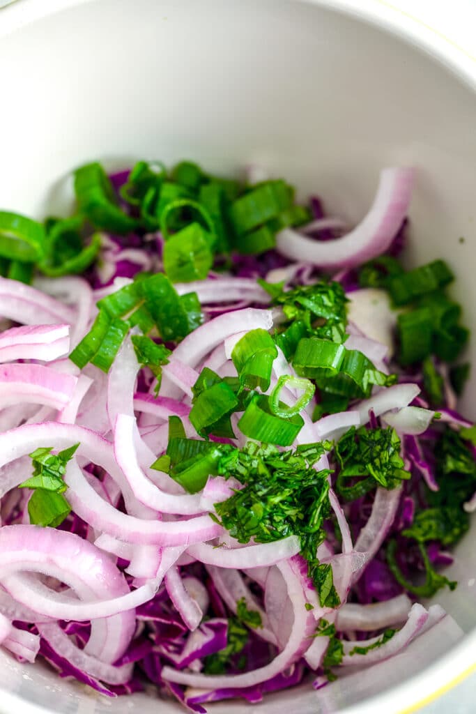 Onion and cabbage slaw for fish tacos