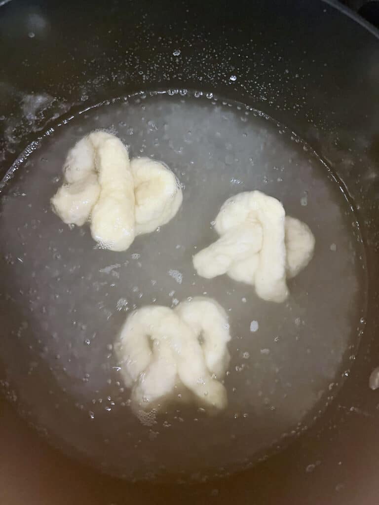 Pretzels in boiling water and baking soda
