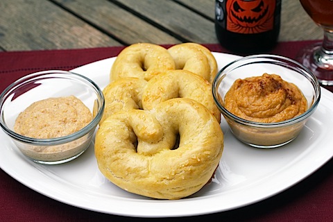 pumpkin beer pretzels (with 2 dipping sauces)