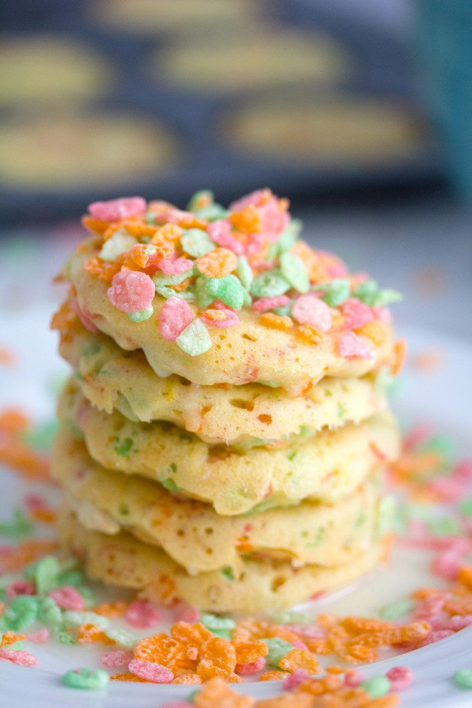 Sherbet Fruity Pebbles Pancakes -- Pancakes made in a whoopie pie pan! | wearenotmartha.com