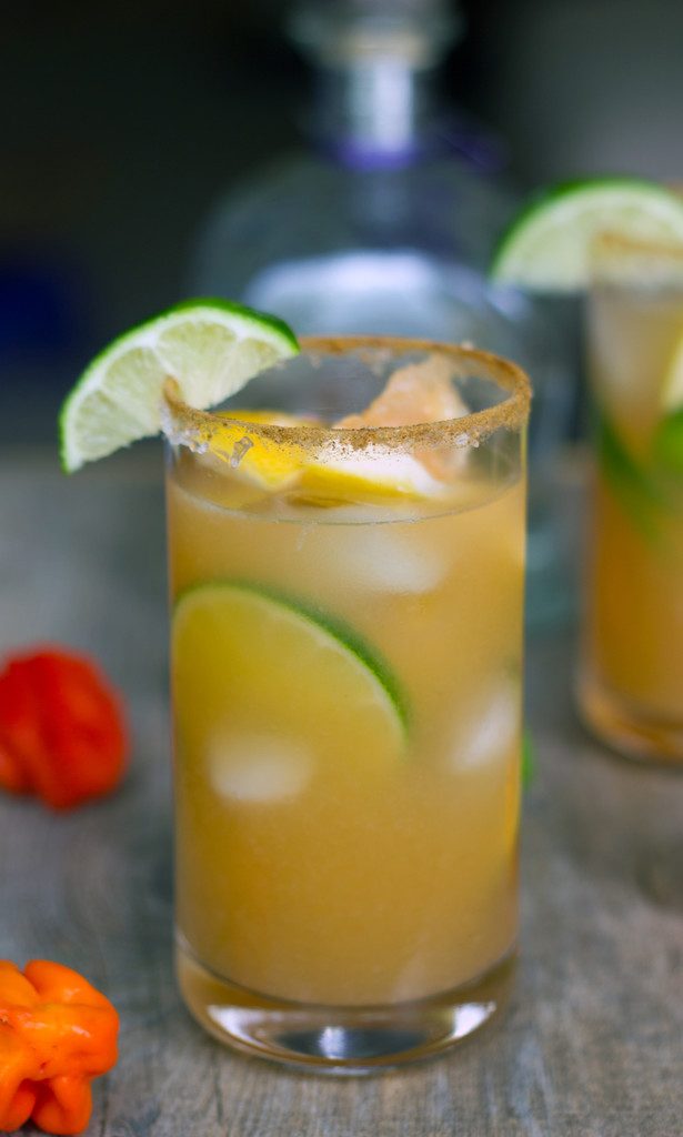 spicy grapefruit margarita