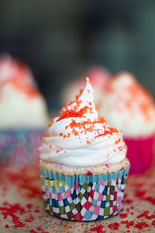 Sprinkles Book Red Cupcakes 7.jpg