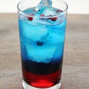 Super Bowl Sipper -- This is the ultimate Super Bowl cocktail, especially appropriate when the Patriots are in the Big Game. OK, or any other team whose colors are blue and red. It also makes a pretty fabulous 4th of July cocktail | wearenotmartha.com