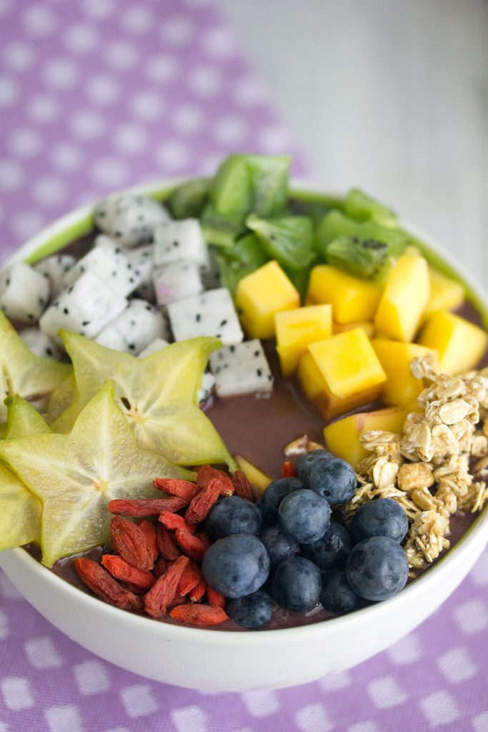 https://wearenotmartha.com/wp-content/uploads/Tropical-Acai-Bowl-13-683x1024.jpg