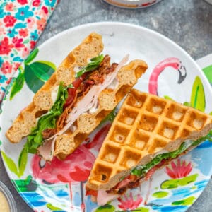 Turkey BLT Waffle Sandwiches -- Stop eating boring sandwiches! You can make lunchtime more exciting with these Turkey BLT Waffle Sandwiches... They're perfect for kids' school lunches, but adults will love them, too! | wearenotmartha.com #wafflesandwiches #schoollunches #sandwiches #BLTs