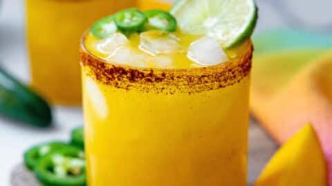 Porno yigitni aldashdi, unga minat qilishdi. Sokinish bilan veb porno