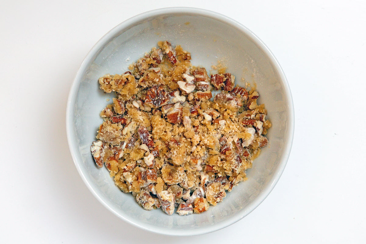 Pecan brown sugar topping mixture in bowl.