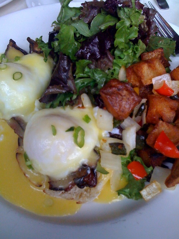 Eggs Benedict from the Fireplace in Brookline, MA