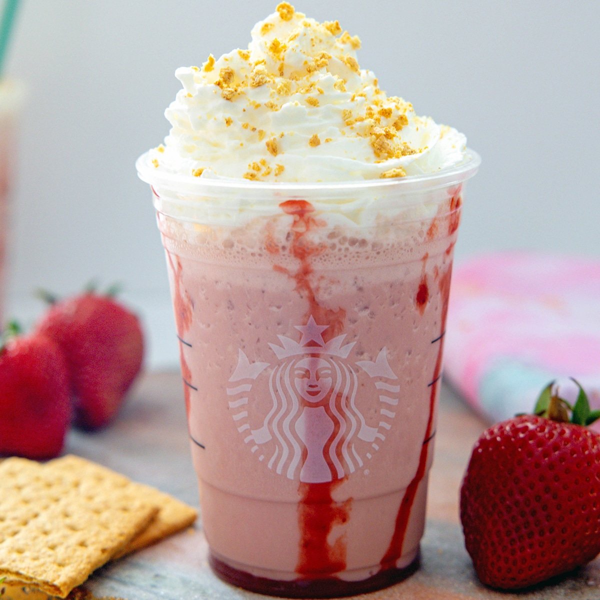 Starbucks Strawberry Cheesecake Frappuccino Recipe: Irresistible & Easy
